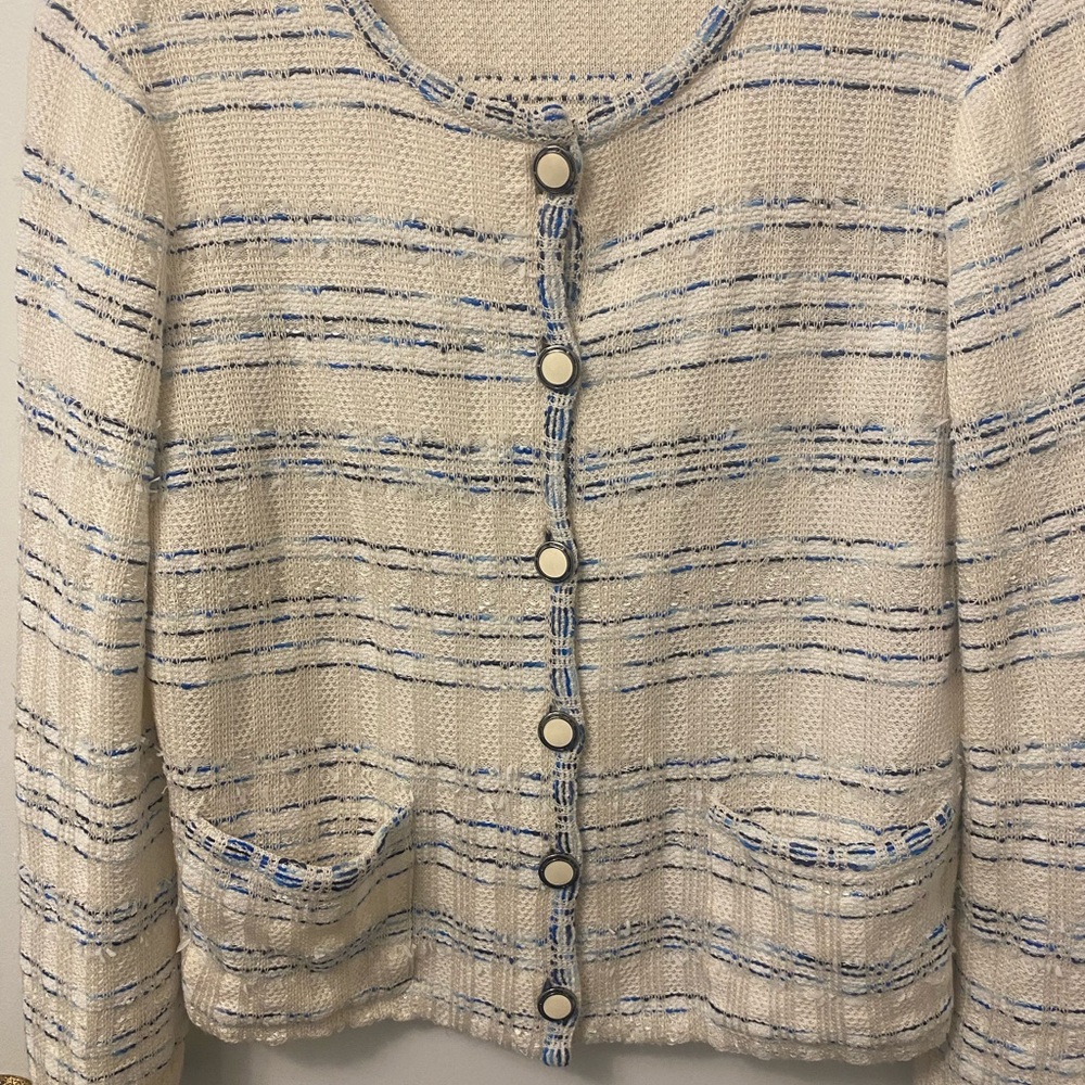 St. John Cream and Blue Textured Cardigan Preloved in good condition.